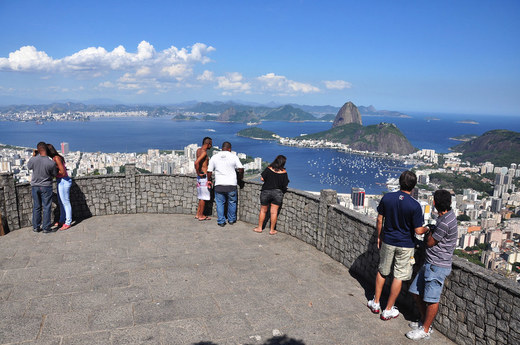 Estrada Mirante Doná Marta