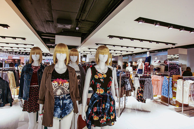 Lugar Forever 21 Bourbon Shopping