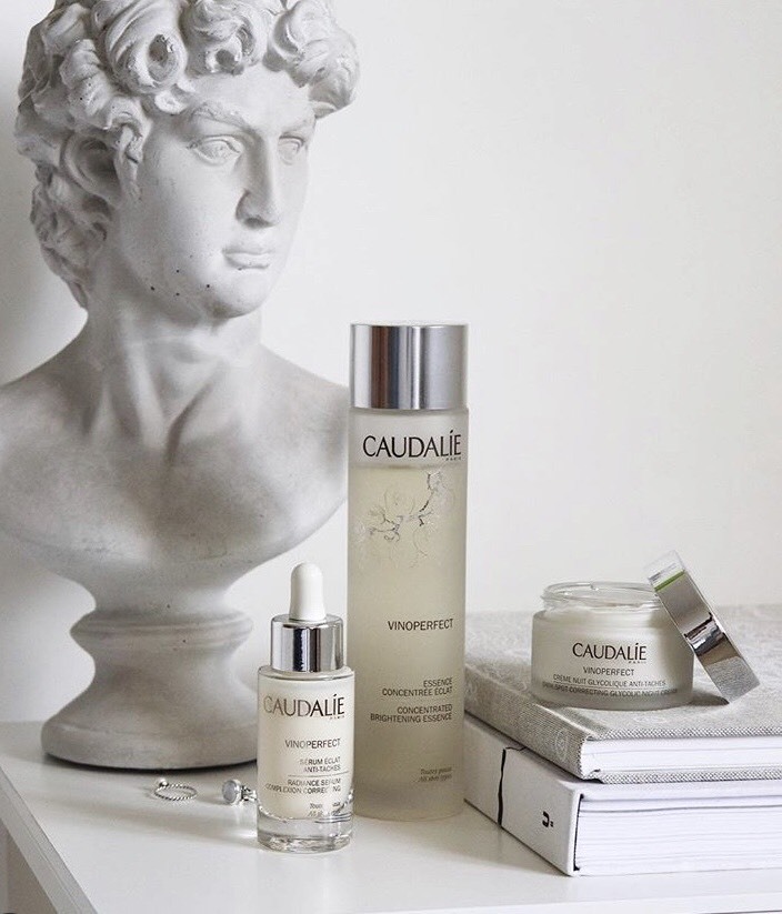 Products Caudalie Vinoperfect 