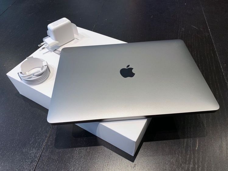 Electronic Apple MacBook Air