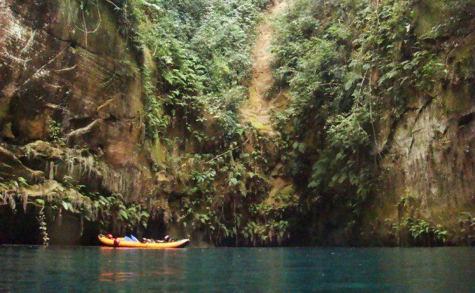 Lugar Caverna Acuática Kururu Kua