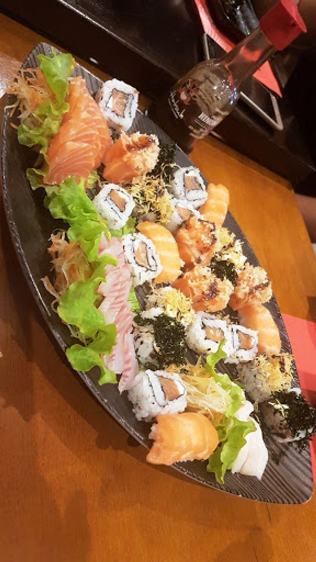 Restaurantes Hatsuki Sushi Lounge