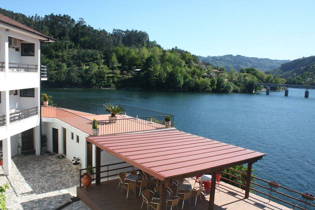 Lugar Beira Rio do Gerês