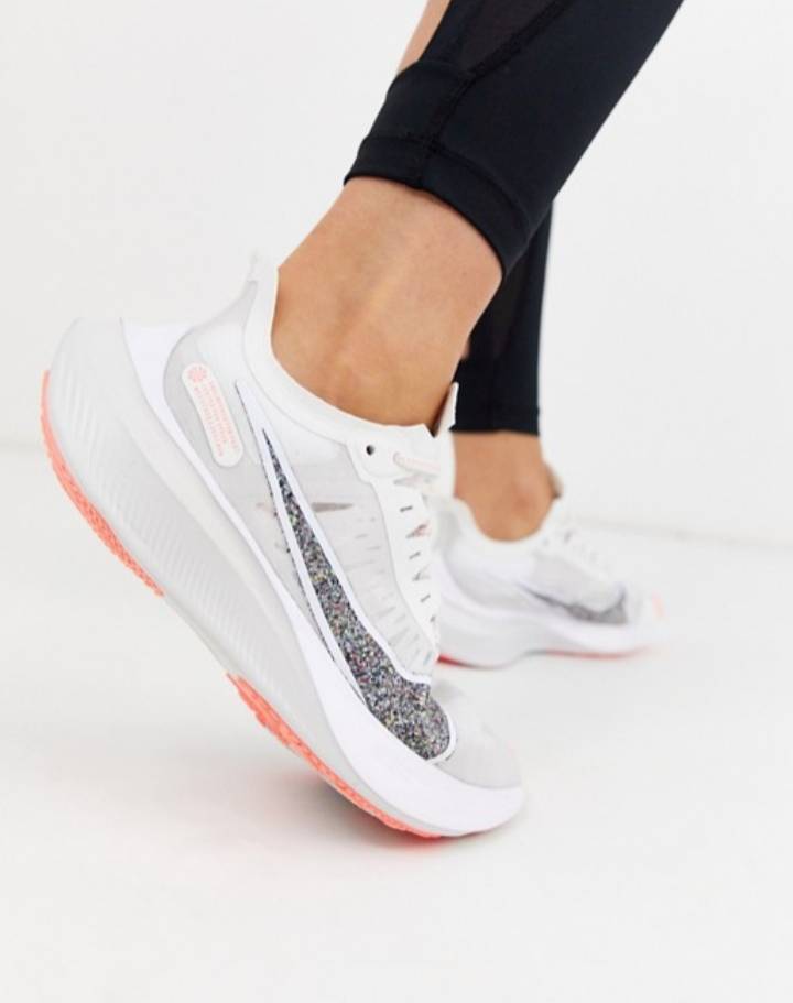 Product Zapatillas de deporte en blanco Air Zoom Gravity de Nike