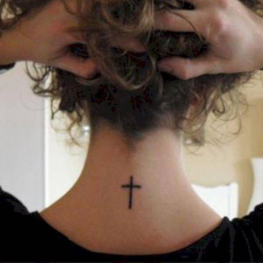 Tattoo de cruz 