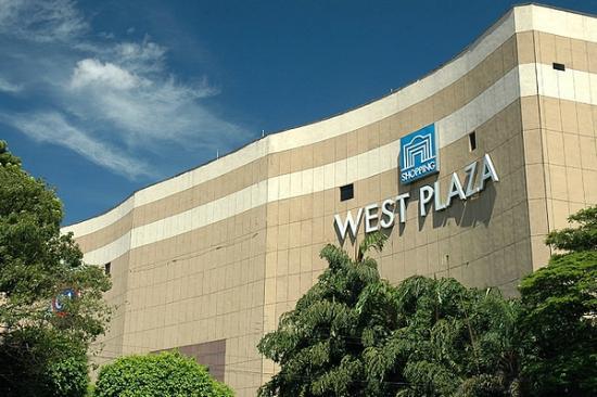 Lugar Shopping West Plaza