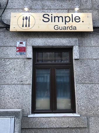 Restaurants Simple.Guarda