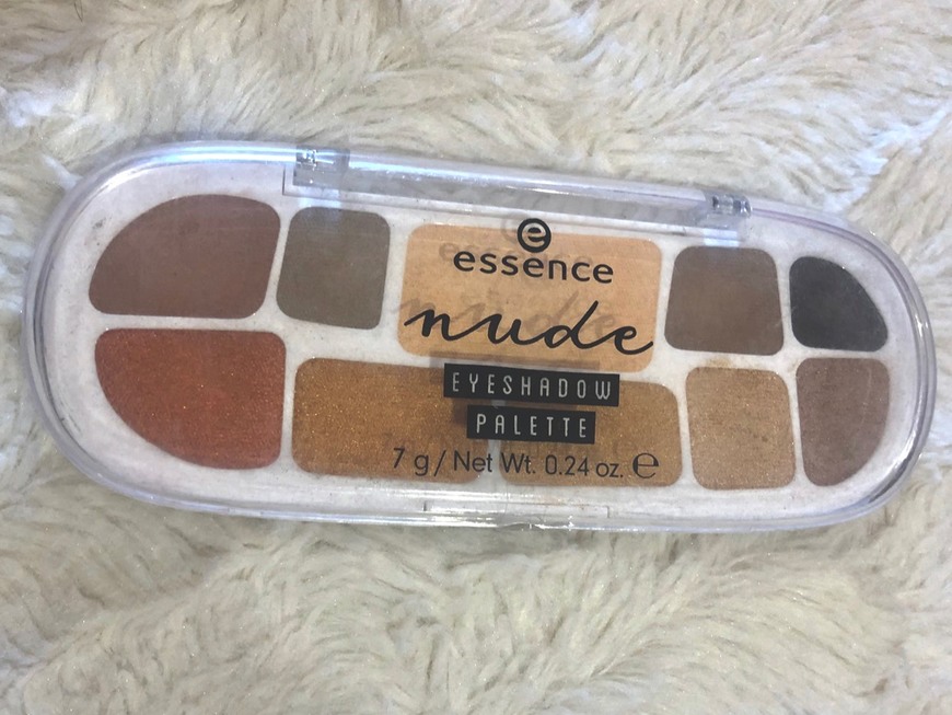 Productos Essence- Nude eyeshadow palette 