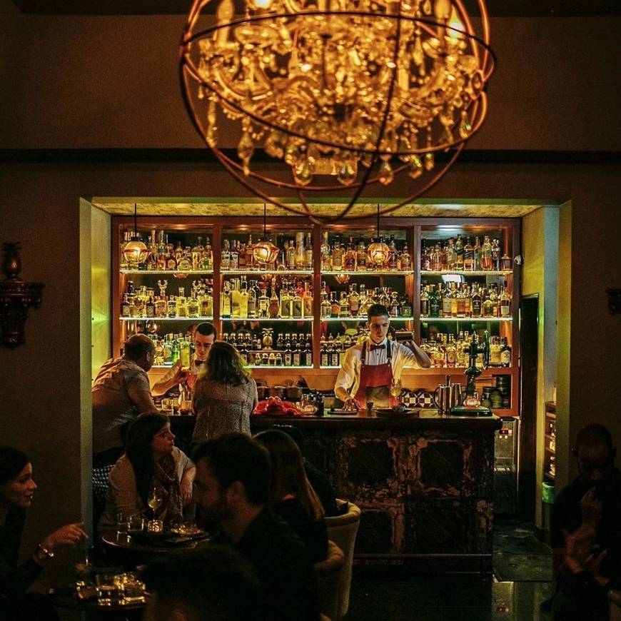 Restaurantes Red Frog Speakeasy