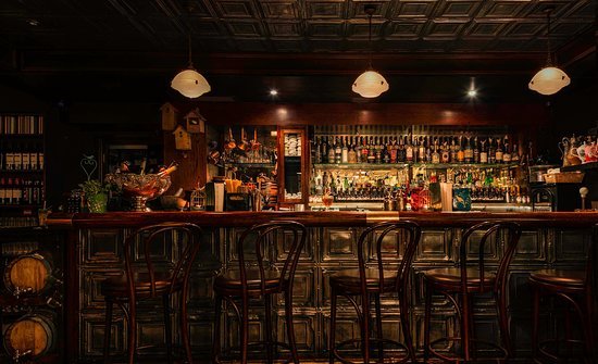 Restaurantes Nightjar
