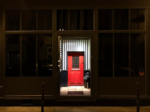 Lugar Little Red Door