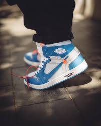 Moda Air Jordan 1 x Off-White/Blue