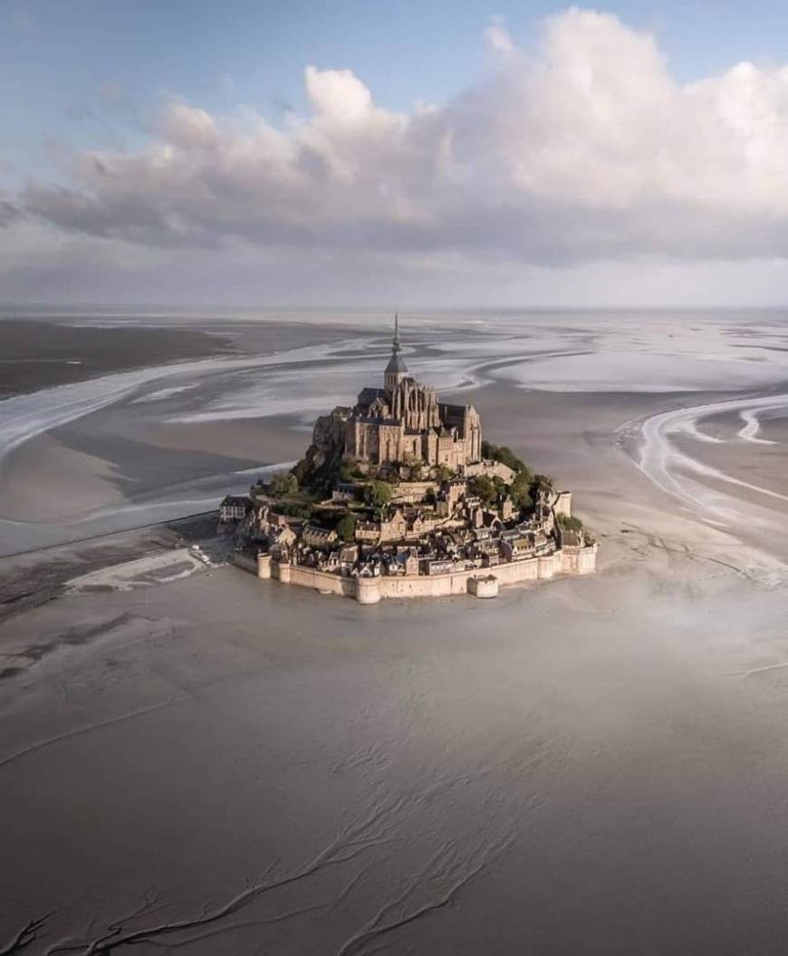 Place Le Mont-Saint-Michel