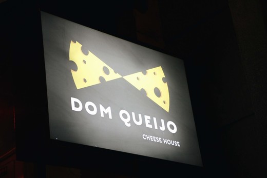 Dom Queijo cheese houve