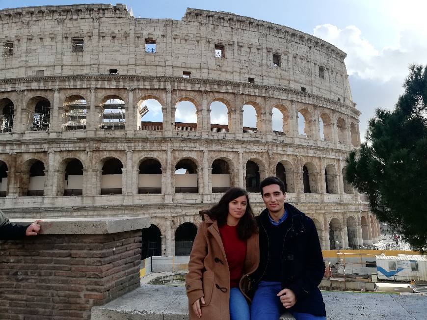 Lugar Coliseo de Roma