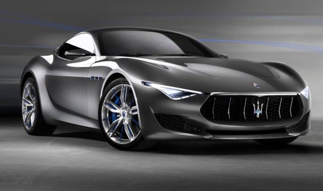 Moda Maserati Alfieri