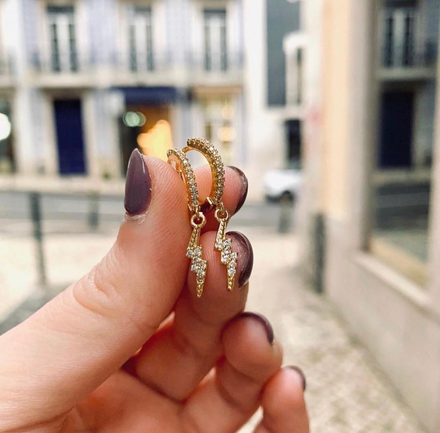 Fashion Lightning earrings- disponível no instagram @cocui.portugal 