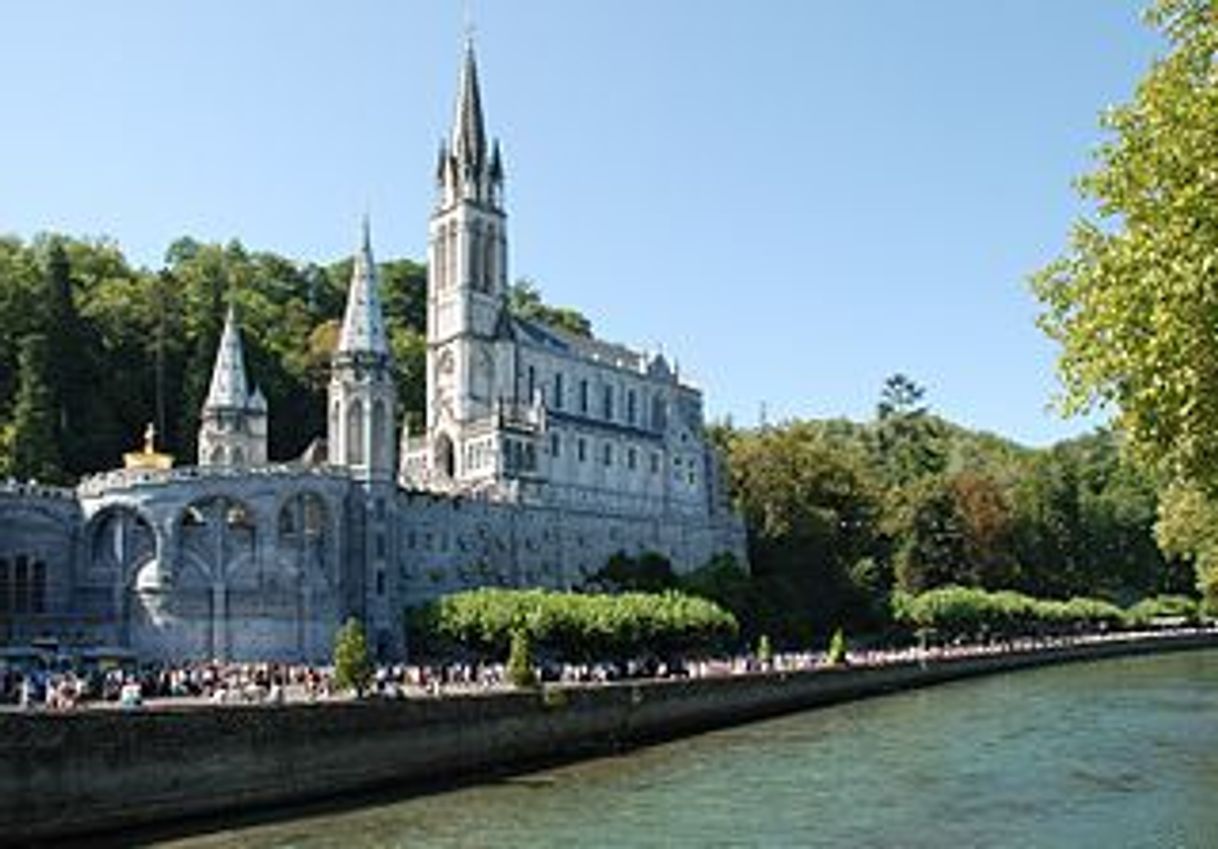 Place Lourdes
