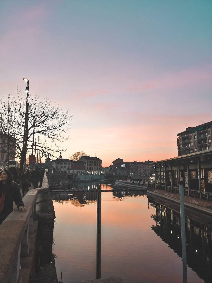 Lugar Naviglio Grande