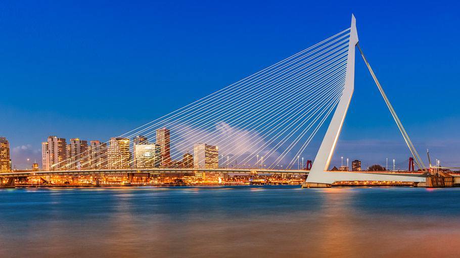 Lugar Erasmus Bridge