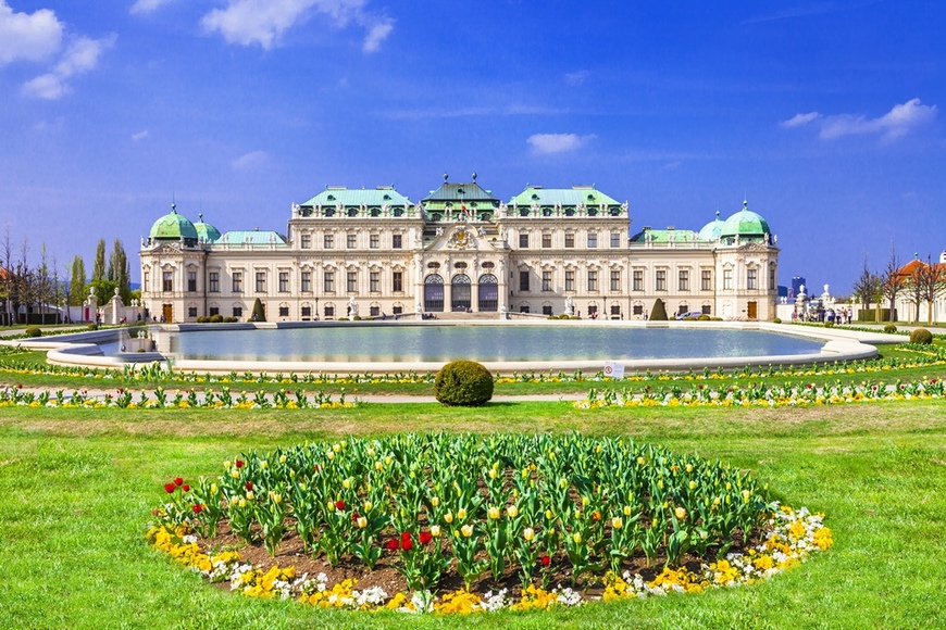 Place Belvedere Palace