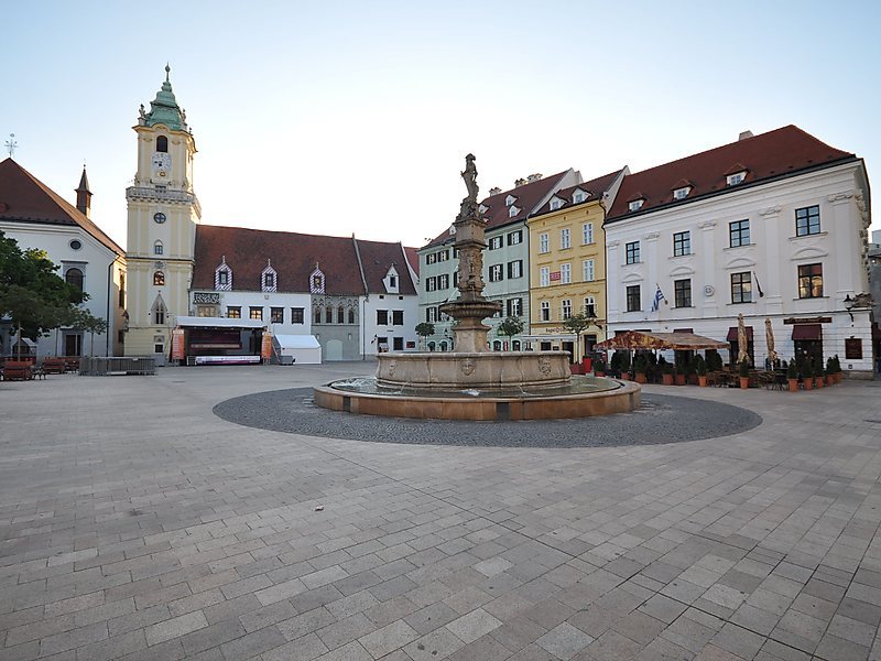 Place Hlavné námestie