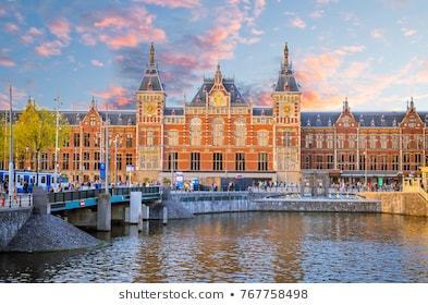 Place Centraal Station