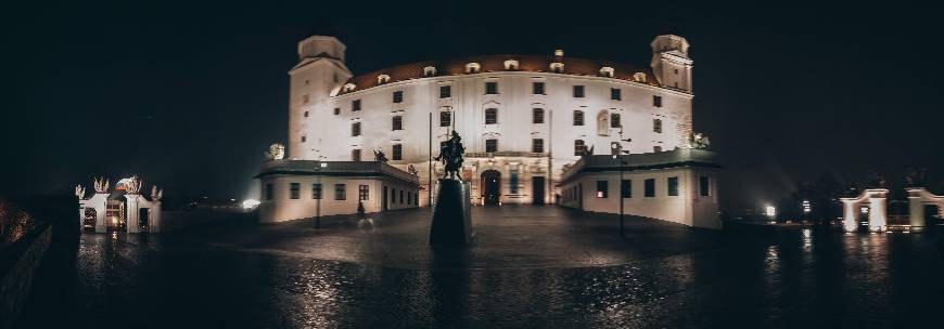 Place Castillo de Bratislava