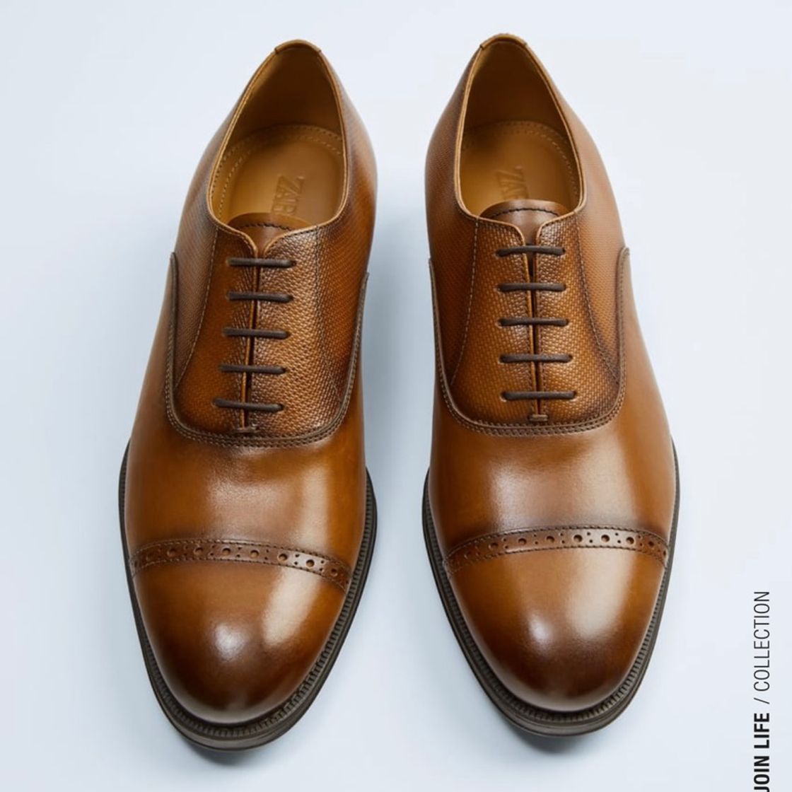Social Embossed leather shoes 