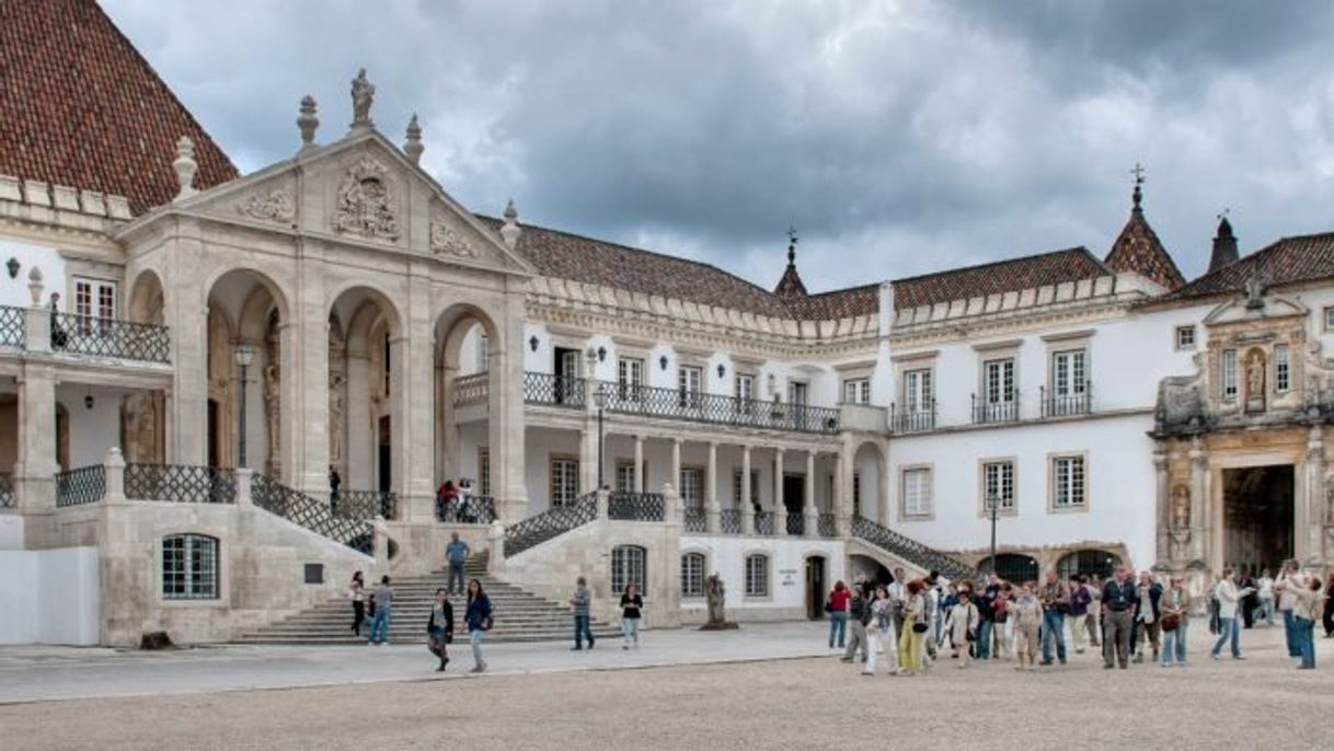 Lugar University of Coimbra