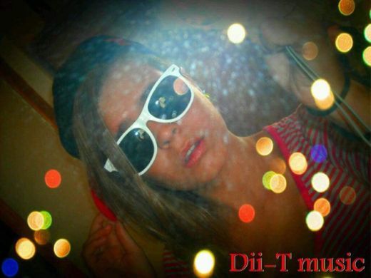 Social Dii-T Music