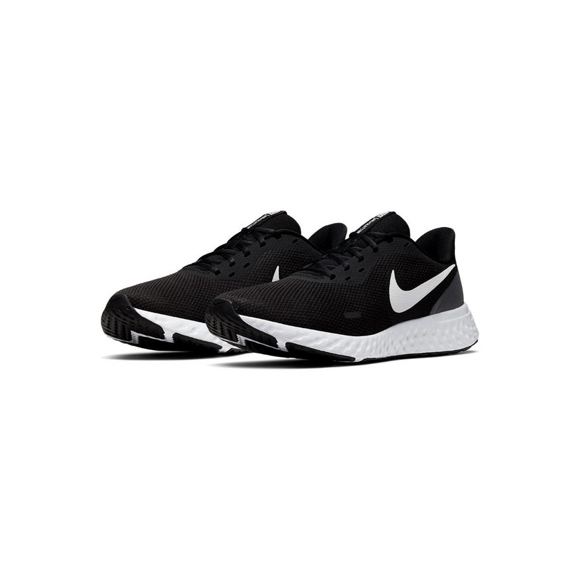 Product Nike Revolution 5