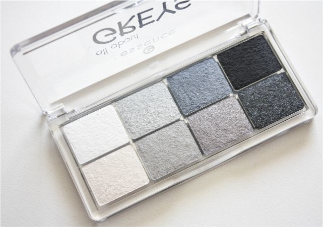 Fashion Essence All About Greys Eyeshadow 