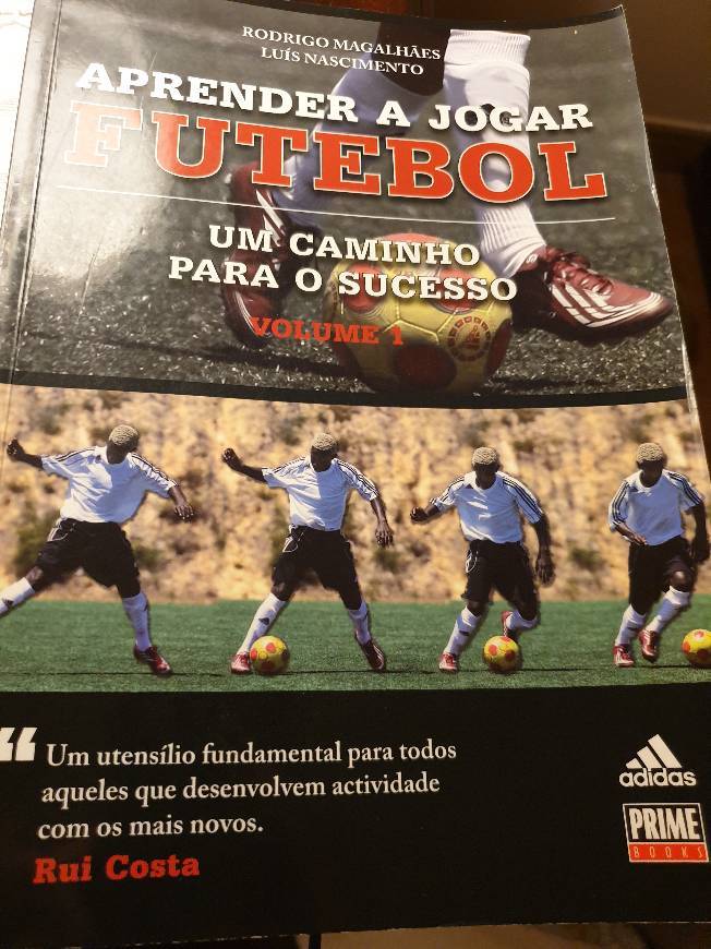 Libro Aprender a jogar futebol