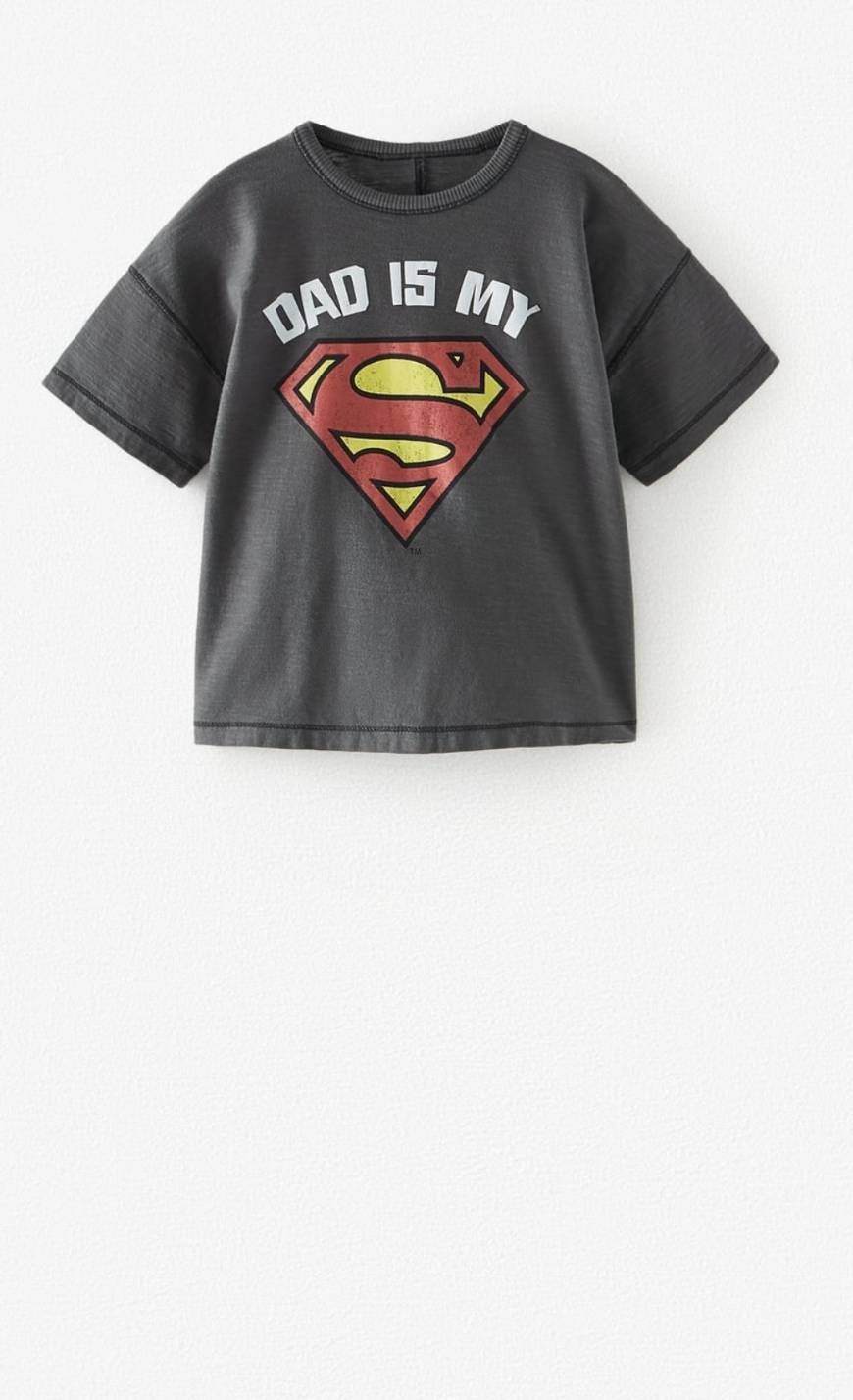 Product T-shirt superman