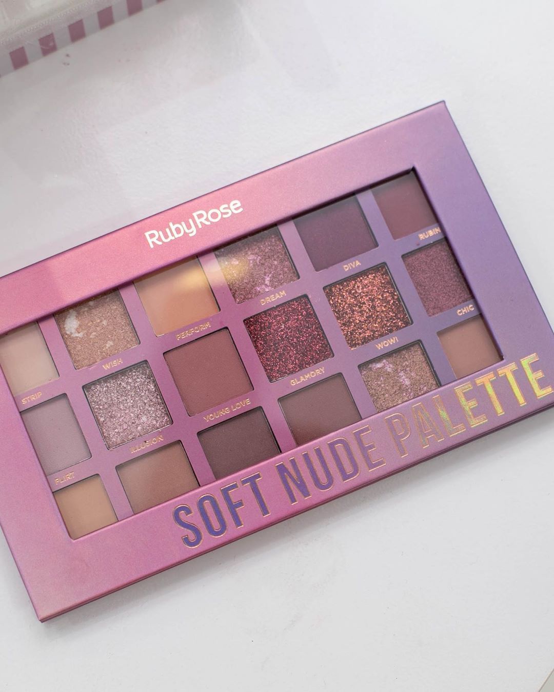 Moda Ruby Rose soft nude