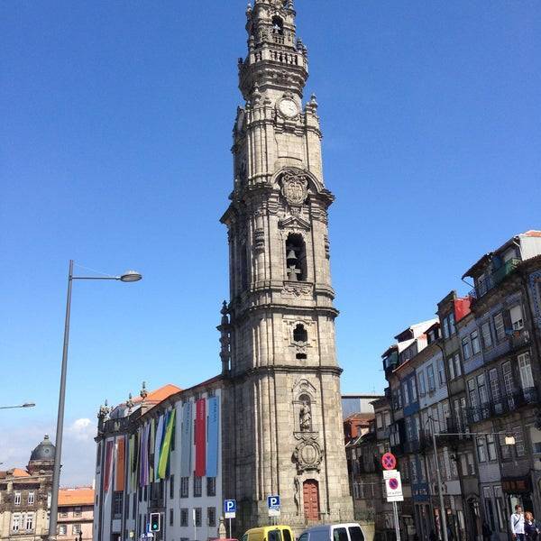 Place Clérigos Tower