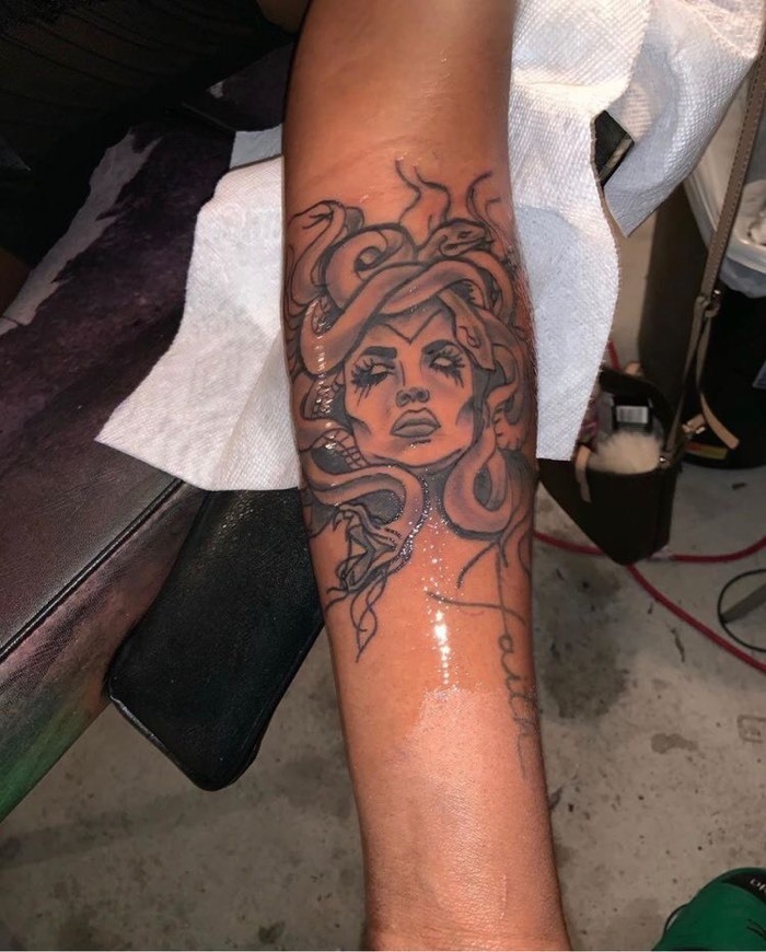 Fashion Medusa tattoo 