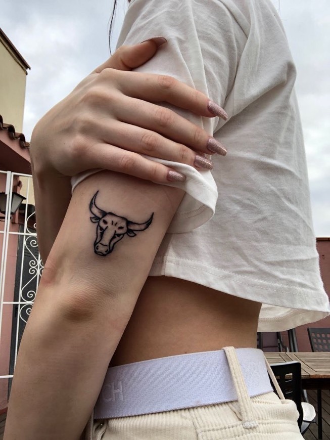 Moda Cow tattoo