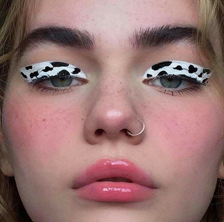 Fashion Cow makeup