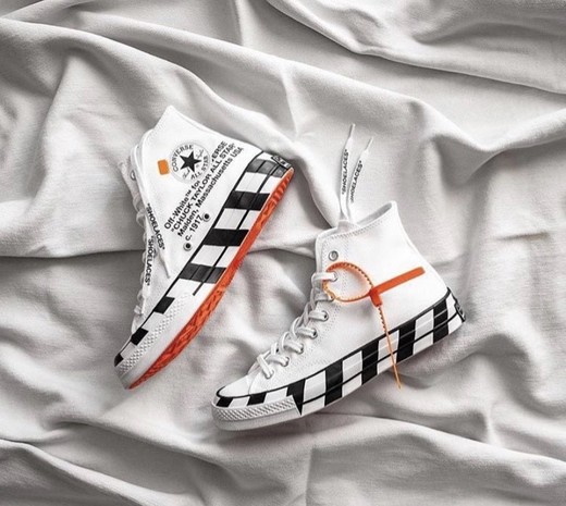 All Star Converse X Off White