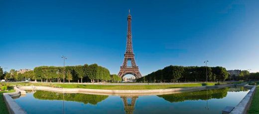 Fashion Torre Eiffel - Paris / France