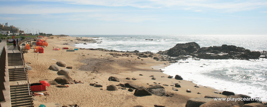 Place Praia das Pedras Amarelas