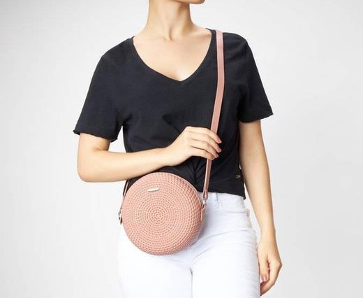 Crossbody Rosa Redonda Texturizada

