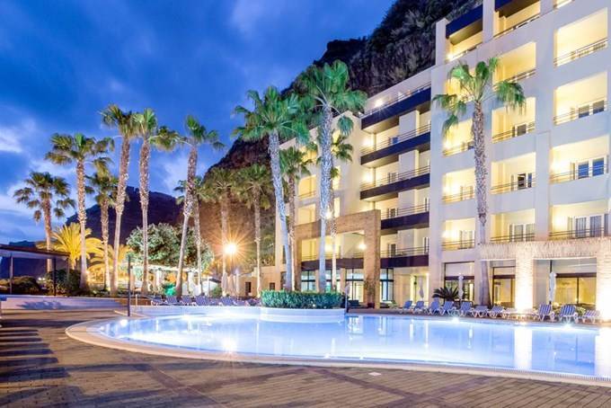 Product Hotel Calheta