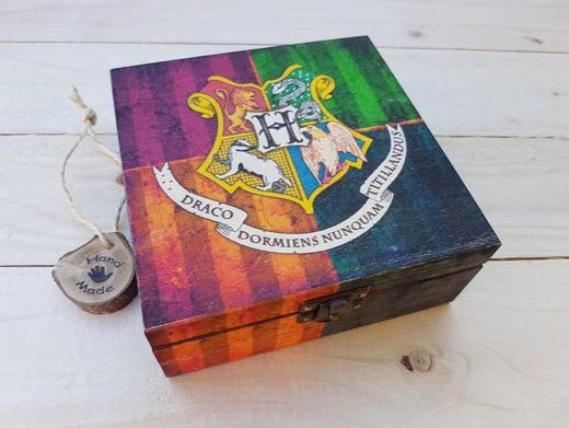 Hogwarts Crest Box