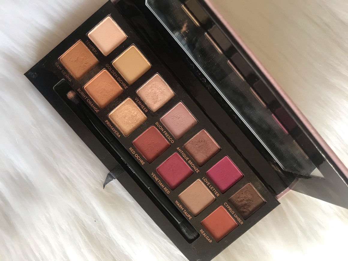 Social Modern Renaissance - paleta de sombras 