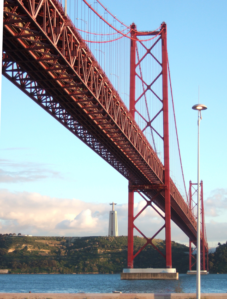 Place Ponte 25 de Abril