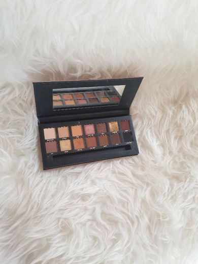 W7 Romanced Palette