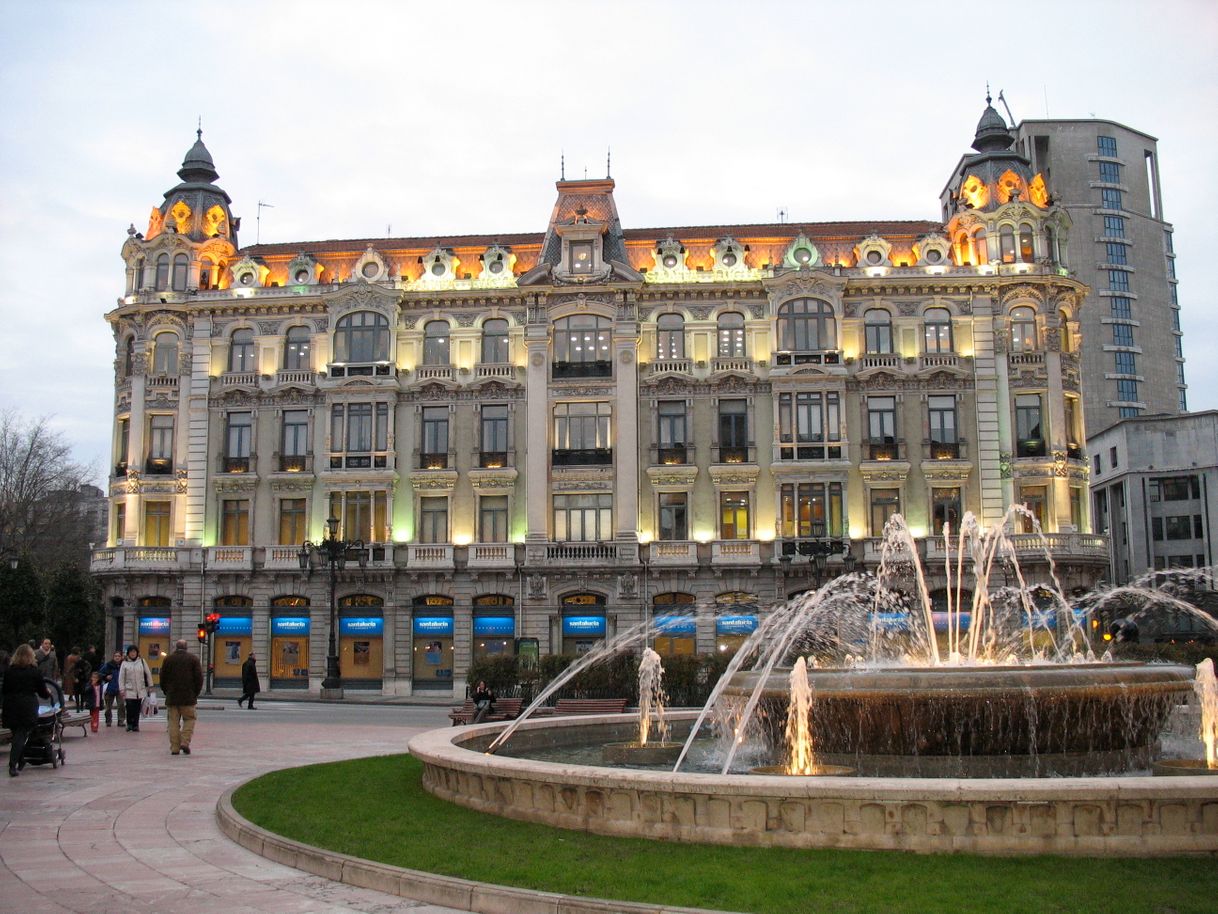 Place Plaza de la Escandalera